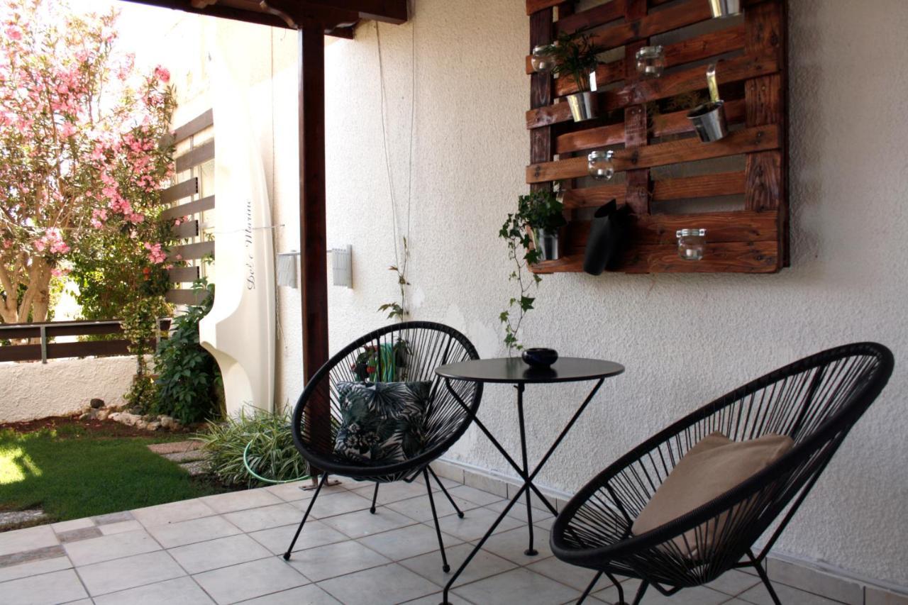 Beachfront Garden Apartment- Atlas Complex Loutráki Eksteriør billede